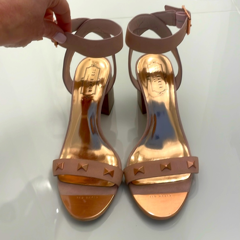 Ted Baker Baih Open Toe studded block heal in pink with rose gold bows.